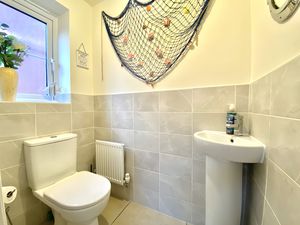WC- click for photo gallery
